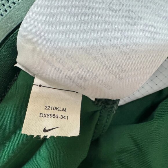 Nike Pro Elite Team 2” Running Shorts Womens M Made In USA Green DX8986-341 NEW - Picture 10 of 10